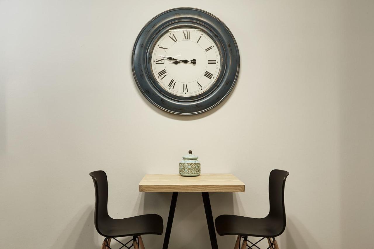 Charming Studio Apartment Афины Экстерьер фото